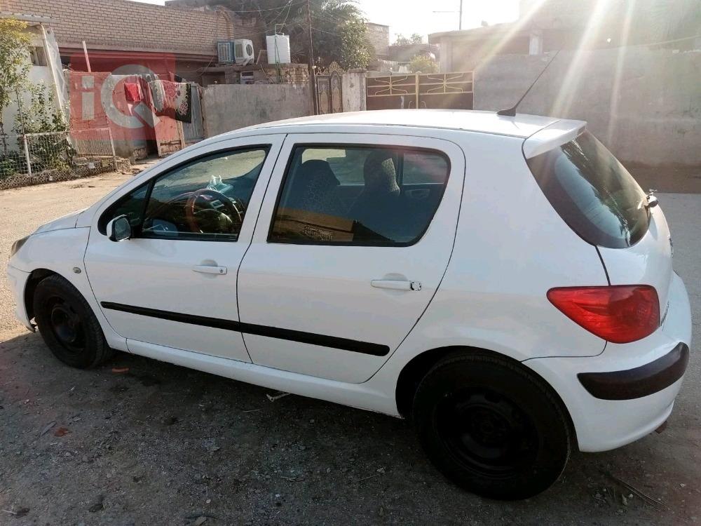 بيجو 307
